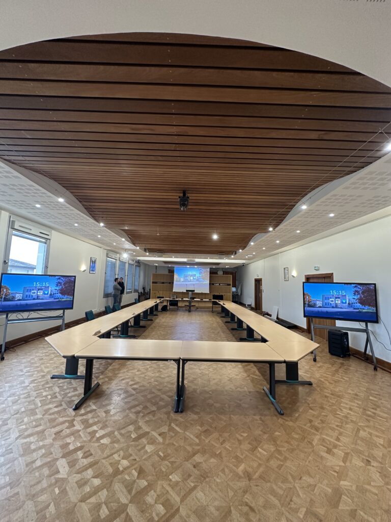 salle de conseil Buxerolles
