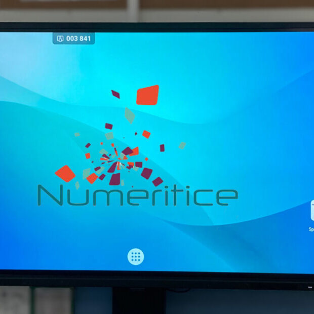 écran SPEECHI école Antran