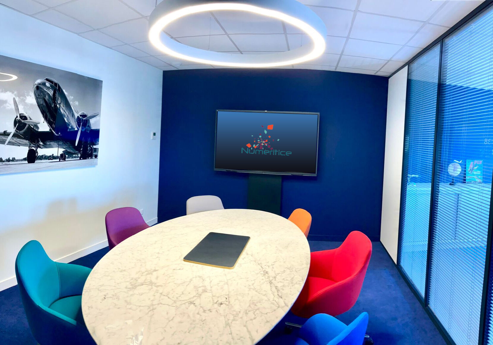 écran Maxhub Office Aero écran Maxhub Office Aero