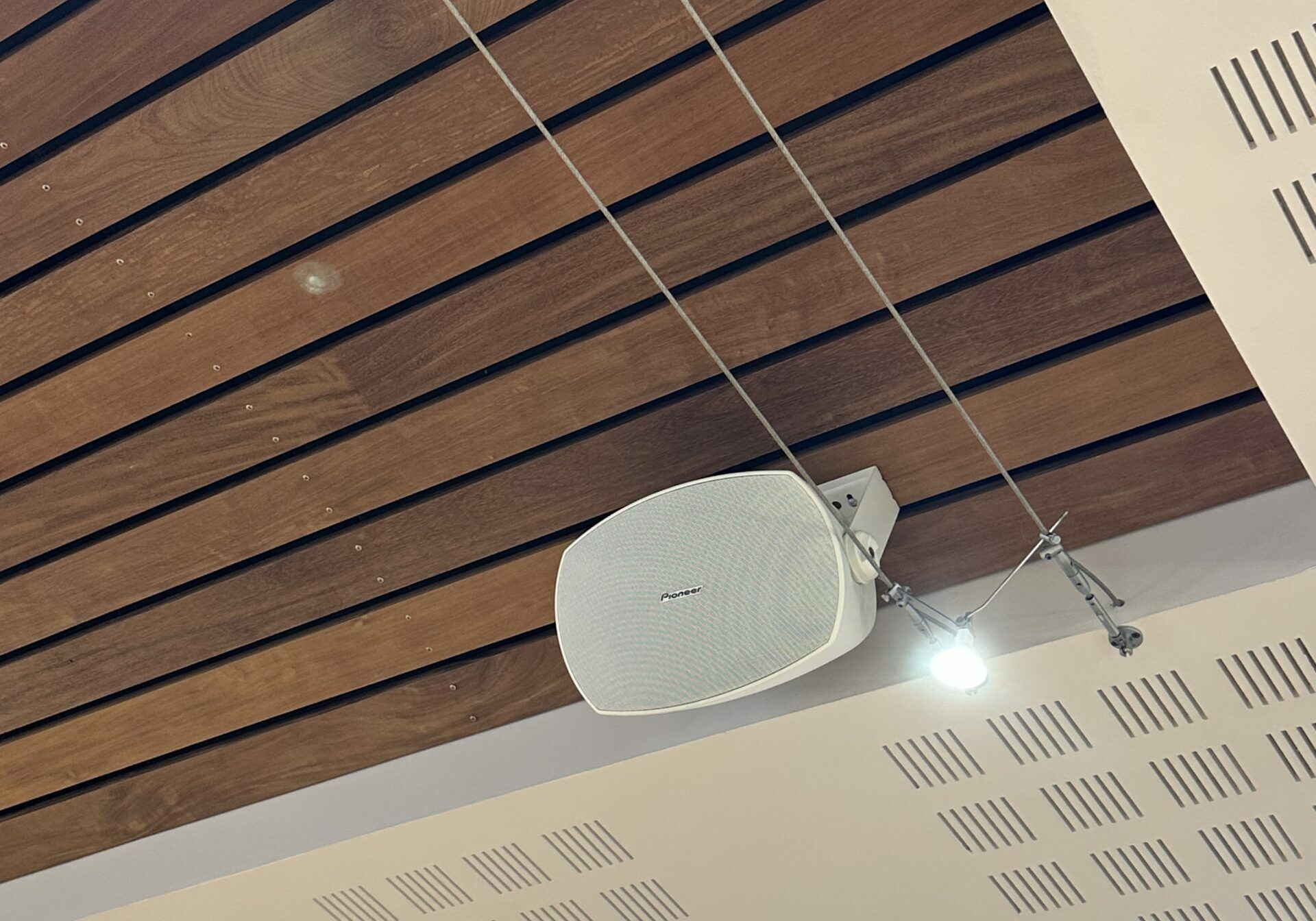 enceintes Pioneer Dj